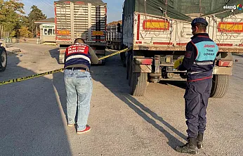 Elazığ Yurtbaşı'nda Pancar Sırasında Kan Aktı! Silahlar ve Bıçaklar Konuştu!
