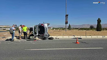 Elazığ Akçakiraz Mevkiinde Trafik Kazası: 1’i Ağır 2 Kişi Yaralandı!