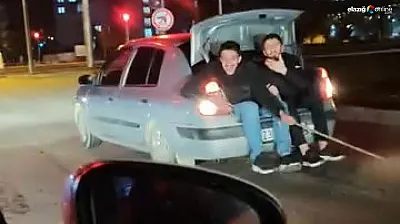 Görenler şaştı kaldı: Kullandıkları yöntem bu kadarı da pes dedirtti!