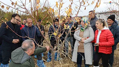 Elazığ'da Meyve Ağaçlarında Verim Artışı için Eğitim Seferberliği