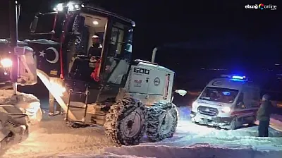 Elazığ'da nefes kesen kurtarma: Ambulansın imdadına kar kaplanları yetişti