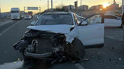 Dikkatsizlik ve ışık ihlali kazayı beraberinde getirdi