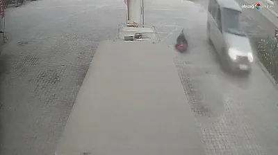 Baskil'de Dehşet! Eniştesine Araçla Çarpıp Kaçtı! O Anlar Kamerada!