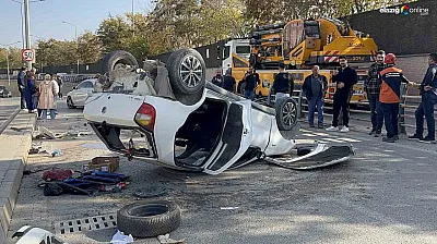 Elazığ'da Araç Karşı Şeride Geçti, 2 Kişi Yaralandı!