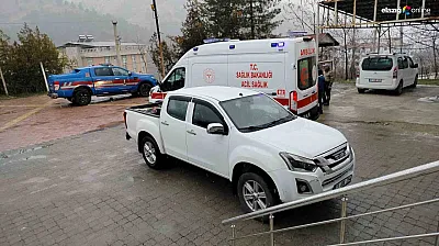 Keban'da av günü kanlı bitti: Arkadaşının silahından çıkan saçmalarla yaralandı
