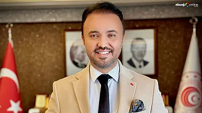 'Yılın Bürokratı' Elazığlı Kayahan Topal oldu: Tunceli'deki performansı ödül getirdi