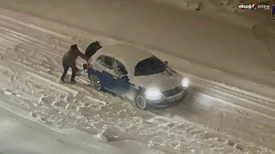 Kardan barikatı el birliğiyle aştılar: Elazığ'da kadın-erkek herkes sahada