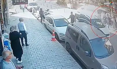 Elazığ Yeni Mahalle'de Yol Kesme ve Darp Olayı Kamerada!
