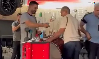 Elazığ'da Sıra Dışı Araç Teslimatı! Sanayi Sitesinde Eğlenceli Görüntüler
