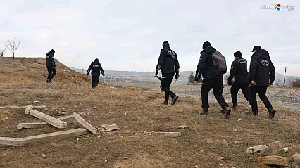 Kamera görüntüleri umut oldu! Ekipler Pertek yoluna yoğunlaştı!