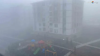 Yüksek kesimlerde sis alarmı: Sürücülere 'takip mesafesi' uyarısı!