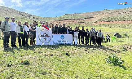 ELDAK'tan Elazığ Akdağ'a Zirve Yürüyüşü: Şelale ve Kar Sularıyla Büyüleyen Parkur!