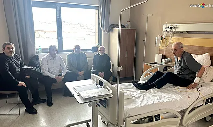 Hastane servislerini tek tek gezdi! Vekil Açıkkapı'dan Şehir Hastanesi'ne övgü!