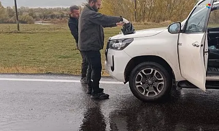 Tunceli'de kırmızı benekli alabalık avlayan şahsa ceza