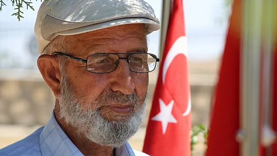 Elazığlı şehit polis babasından uyarı: Unutulursa yeni 15 Temmuzlar olabilir