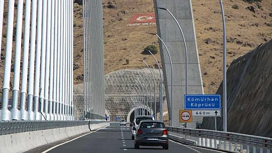 Kömürhan Köprüsü sürücülerden tam not alıyor