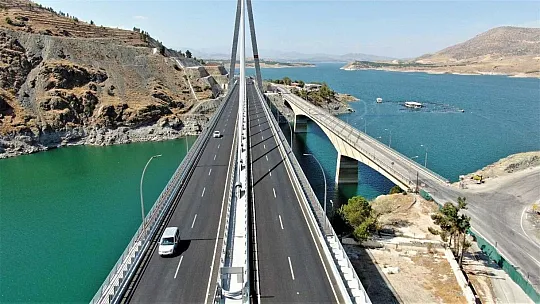 Kömürhan Köprüsü sürücülerden tam not alıyor