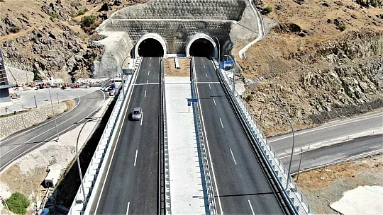 Kömürhan Köprüsü sürücülerden tam not alıyor
