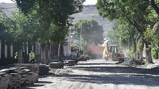 Elazığlı Vali/Belediye Başkan Vekili 10 ayda 38,5 milyon lira borç ödedi