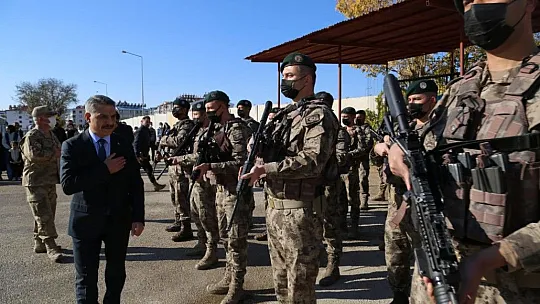 Tunceli'de PÖH'ler Suriye'ye uğurlandı