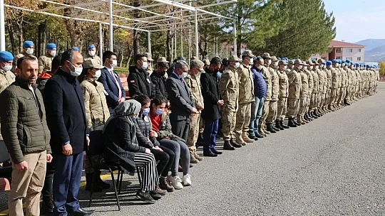 Kalp krizi geçirip hayatını kaybeden uzman çavuş memleketine uğurlandı