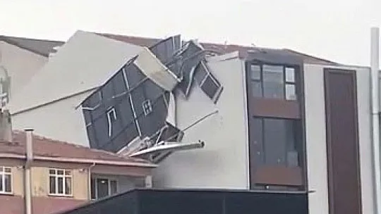 İstanbul'u lodos vurdu: 4 ölü, 19 yaralı