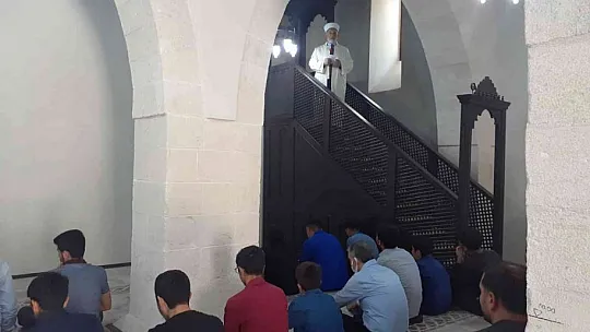 800 yıllık bir geçmişe sahip Esadiye Cami ibadete açıldı