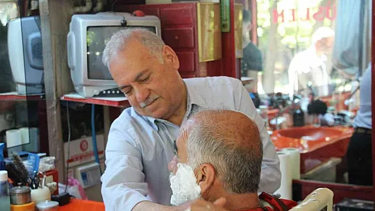 'Geçmişe dönme şansım olsa okumak isterim'