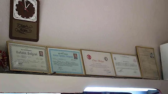 'Geçmişe dönme şansım olsa okumak isterim'