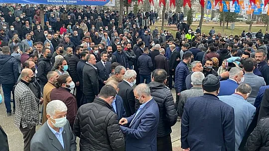 AK Parti Genel Başkan Yardımcısı Kandemir'den millet vurgusu