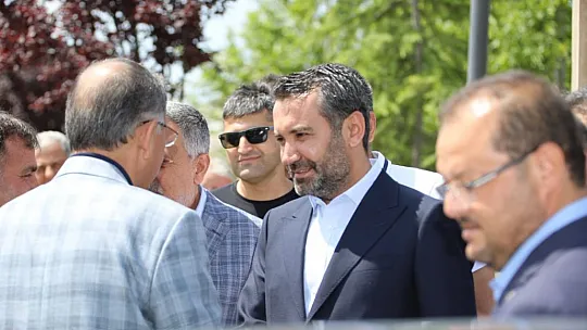 'Başkan Şahin Şerifoğulları, büyük bir gayretle birçok projenin içerisinde koşuyor'