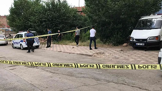 Başından tüfekle vurulan çocuktan acı haber!