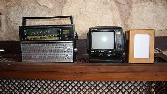 Antika tutkusu sayesinde işlettiği kafe müzeye döndü