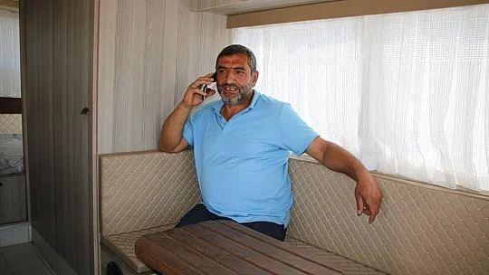 Atıl durumdaki aracı 60 bin lira harcayarak lüks karavana çevirdi