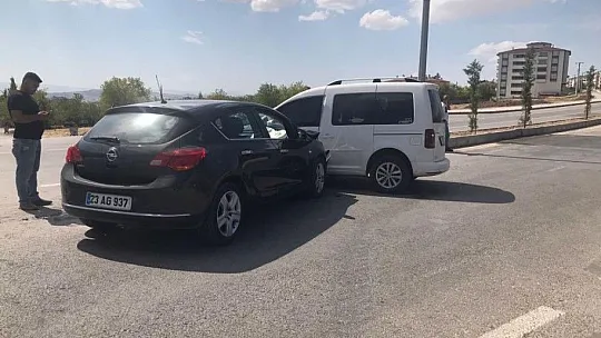 Ulukent'te trafik kazası: 1 yaralı