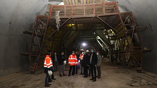Karadeniz'i Akdeniz'e bağlayacak tünelin yüzde 72'si tamamlandı