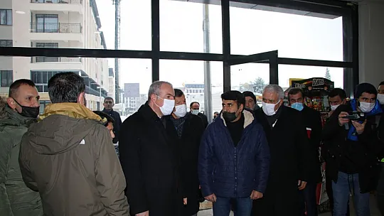 Yeni evine kavuşan depremzede: Devletimize ne kadar teşekkür etsek azdır