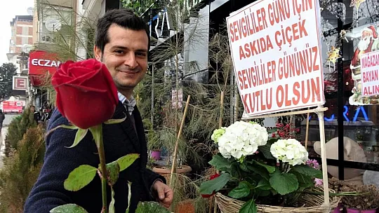 Başkaları da aynı duruma düşmesin diye 'Askıda Çiçek' kampanyası başlattı