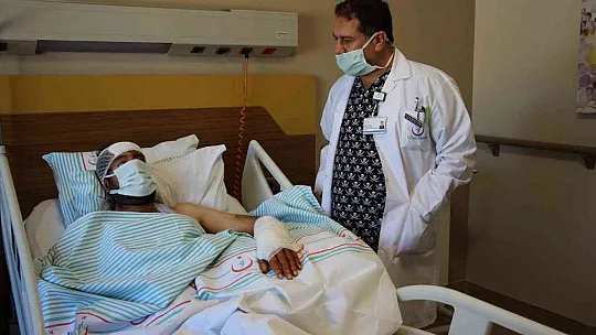 Ayı saldırısı sonucu hastanelik olan şahıs, dehşet anlarını anlattı