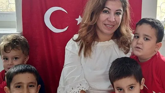 Azmin adı Yeşim öğretmen