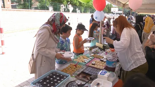 Bahçelievler İlkokulu öğrencilerinden okul idaresine teşekkür
