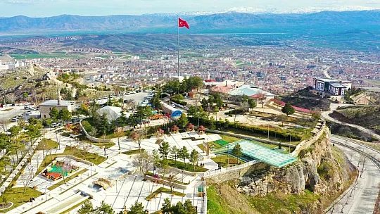 Balakgazi Parkı ve Cam Seyir Terası Açıldı