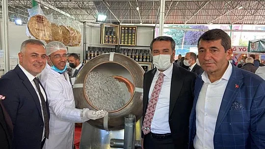 Başkent Ankara'da Elazığ Yöresel Ürün Fuarı Başladı