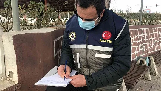 Cezayı duyunca pitbull'u kendi elleri ile teslim etti