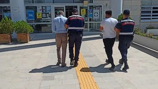 İnşaat alanında hırsızlık yapan zanlılar suçüstü yakalandı
