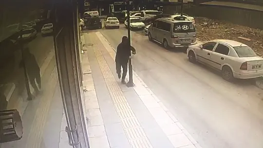 Direği fark etmeyince olan oldu