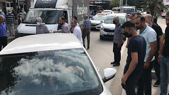Direksiyon başında kalp krizi geçirdi