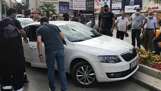 Direksiyon başında kalp krizi geçirdi