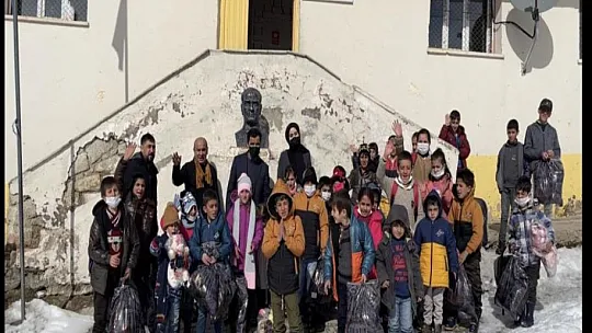 Diyarbakır'dan Van'a uzanan iyilik köprüsü
