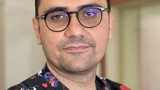 Doç. Dr. Kıvrak'a Uluslararası Üstün Kardiyoloji ödülü